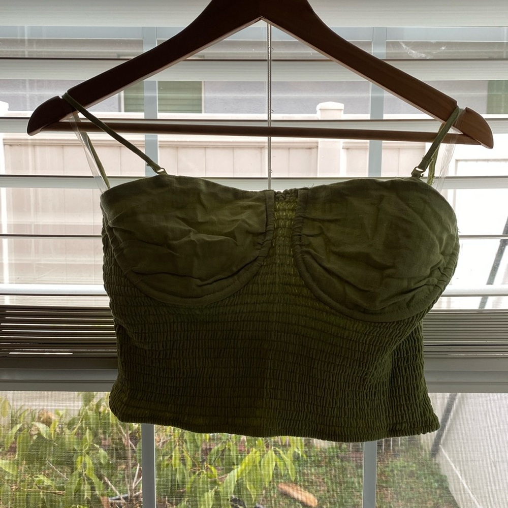 Green crop top